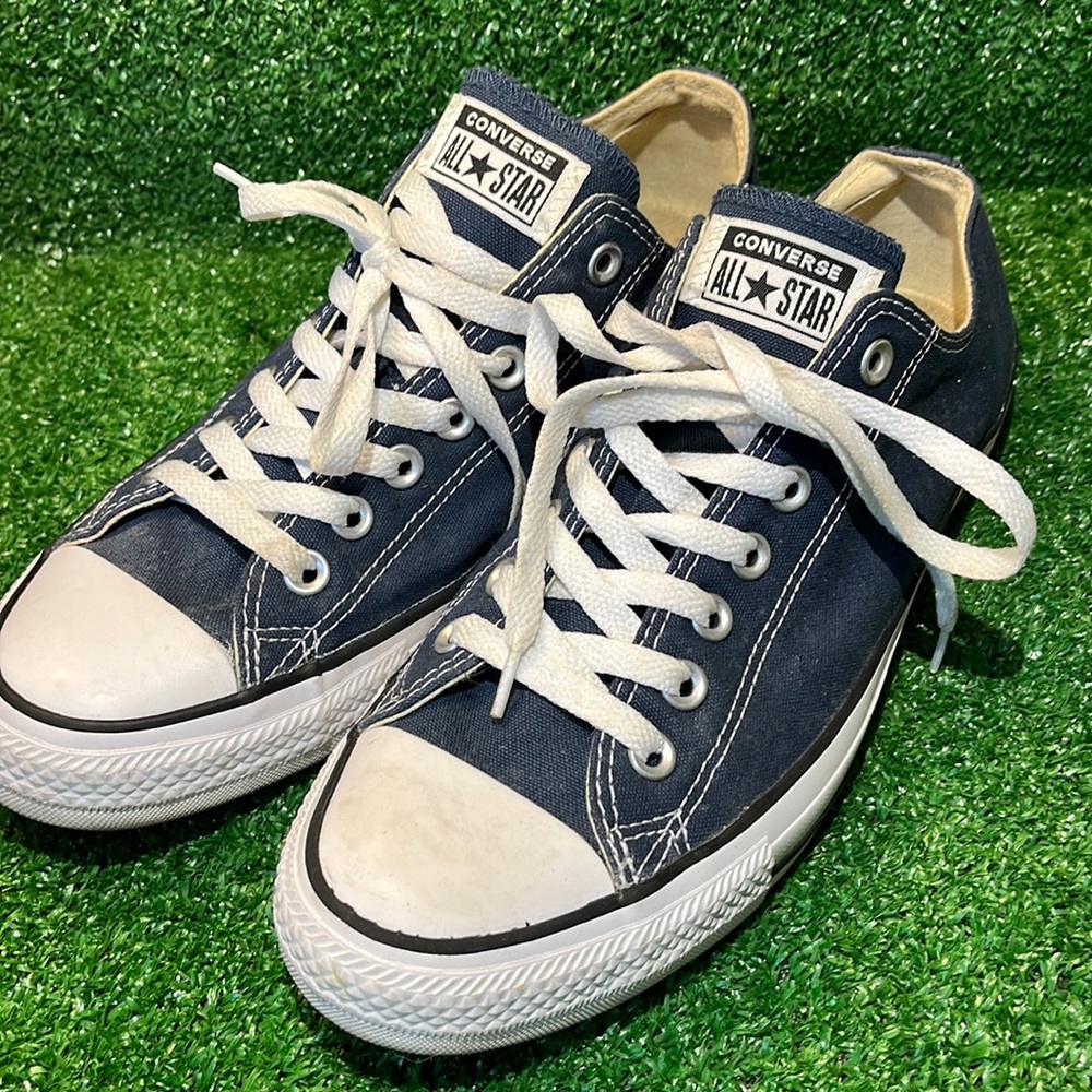 Converse All Star Low Canvas Navy Men’s Sneakers Size 9